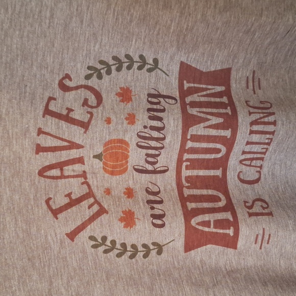 Fall tee - Picture 2 of 3